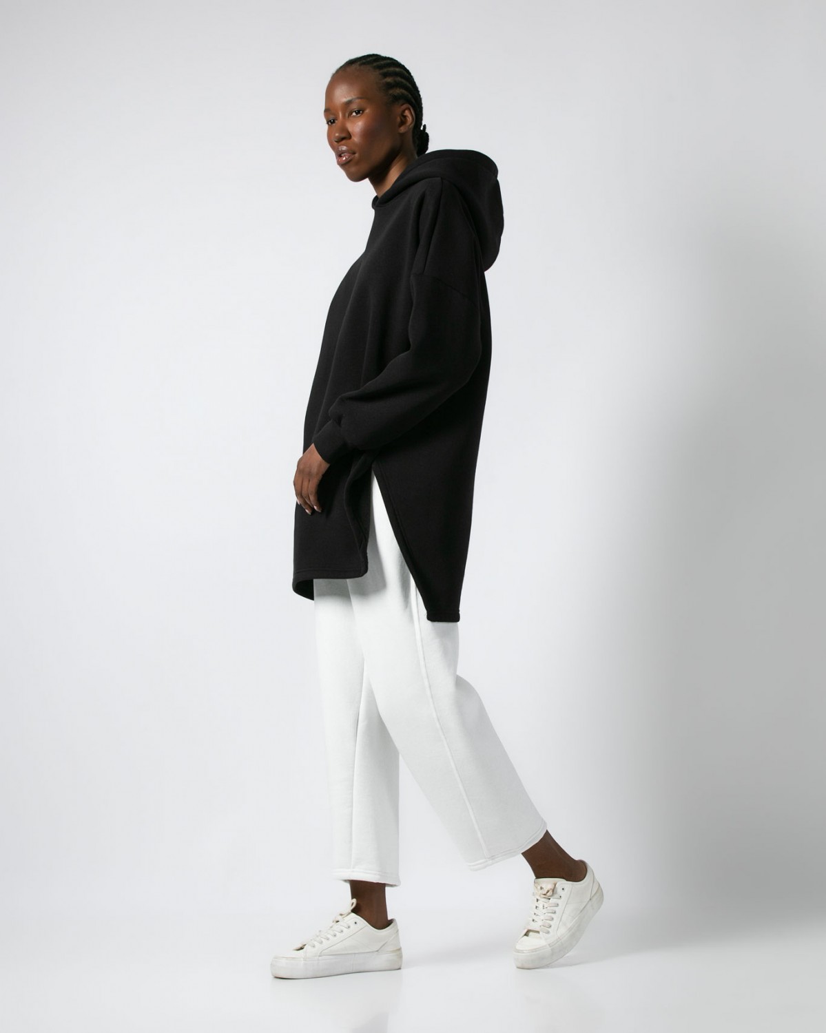 Μπλούζα Φούτερ χνούδι με κουκούλα και άνοιγμα στο πλάι Μαύρο