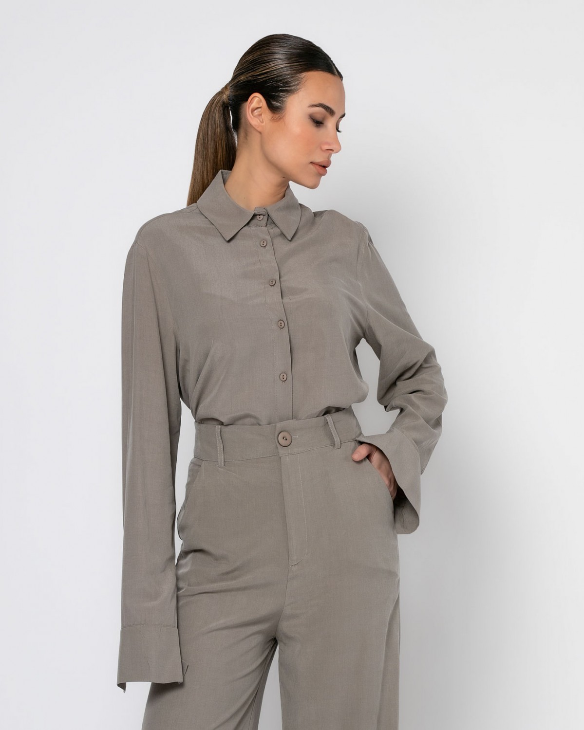 Πουκάμισο μακρυμάνικο Μπεζ του πάγου 