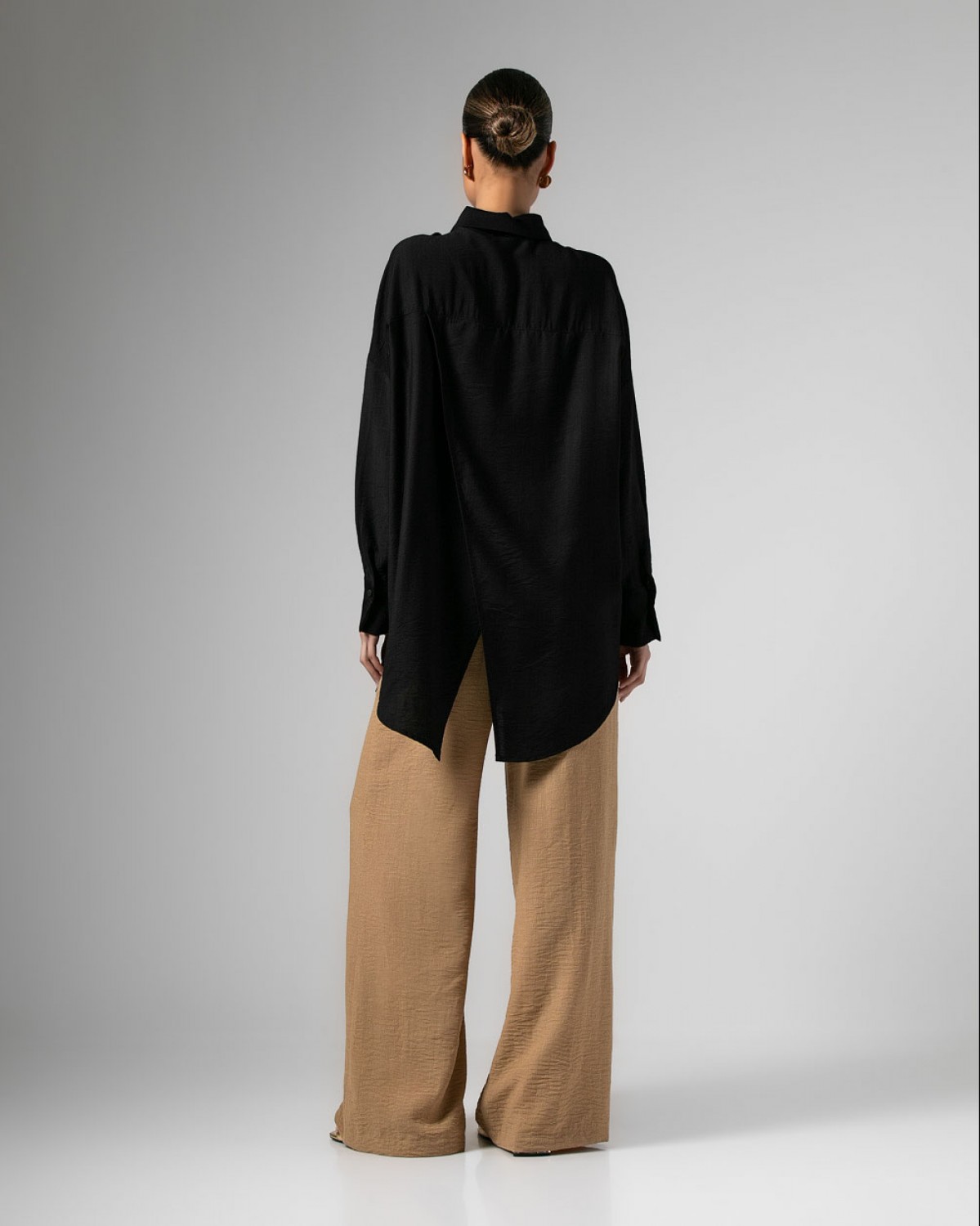 Πουκάμισο Oversized μακρυμάνικο με άνοιγμα στην πλάτη Black