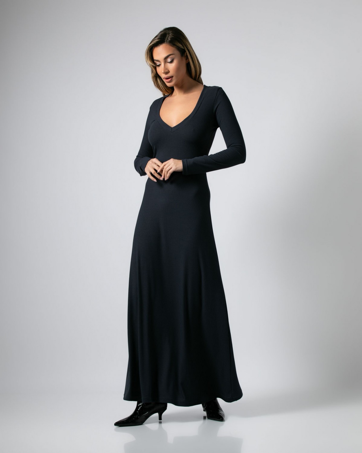 Φόρεμα maxi μακρυμάνικο ριπ με "V" Ανθρακί 