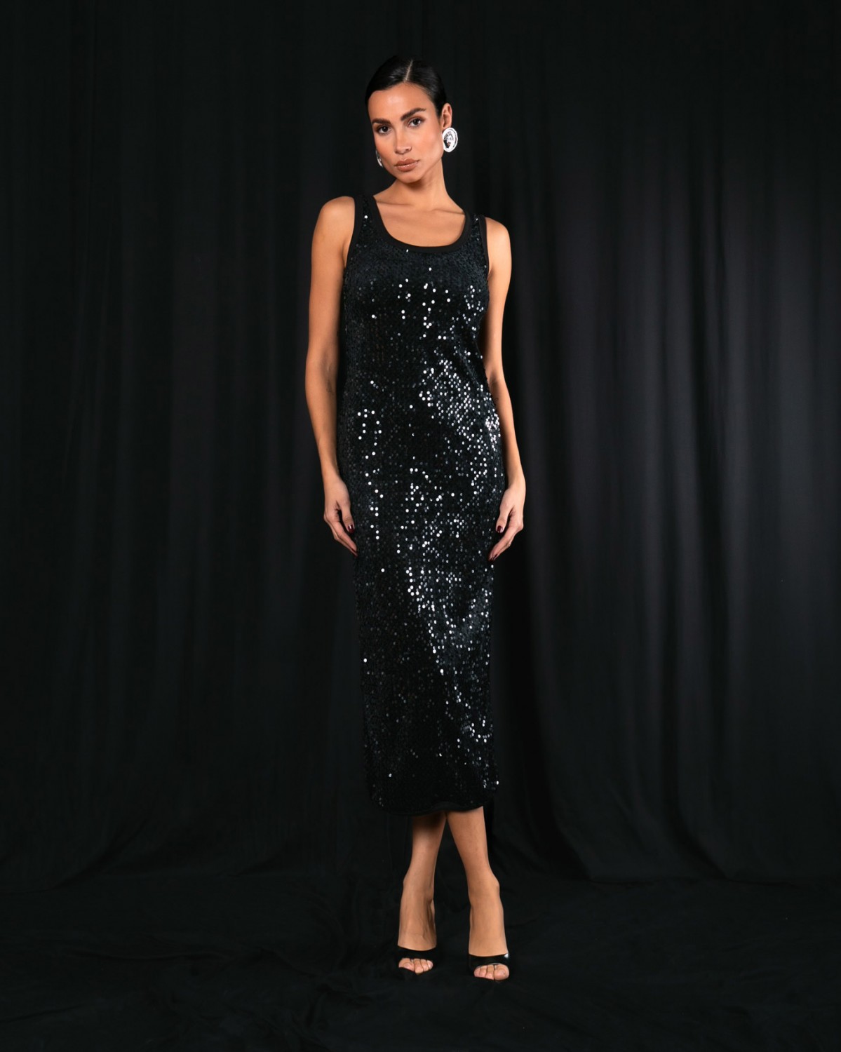 Φόρεμα midi αμάνικο παγιέτα με λεπτομέρειες ριπ Μαύρο 