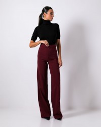 Μπορντώ σκούρο