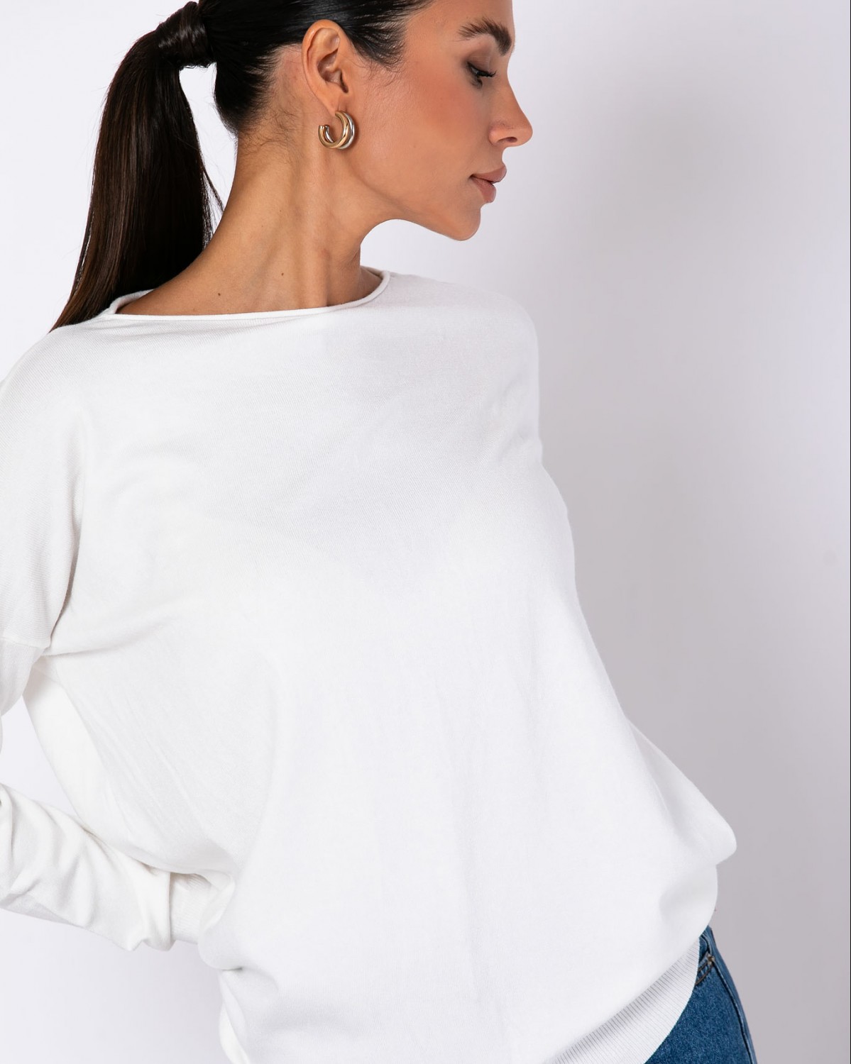 Μπλούζα μακρυμάνικη ψιλό πλεκτό απαλή υφή με γυριστή λαιμόκοψη Εκρού 