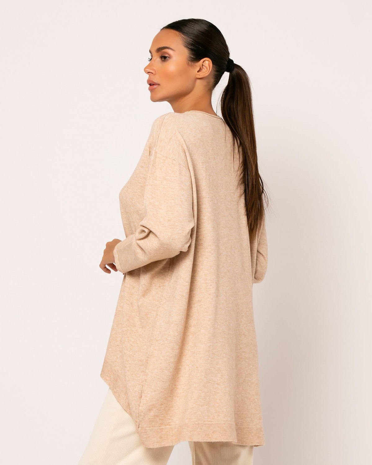 Μπλούζα μακρυμάνικη ψιλό πλεκτό απαλή υφή oversized πιο κοντό μπροστά Μπεζ μελανζέ 