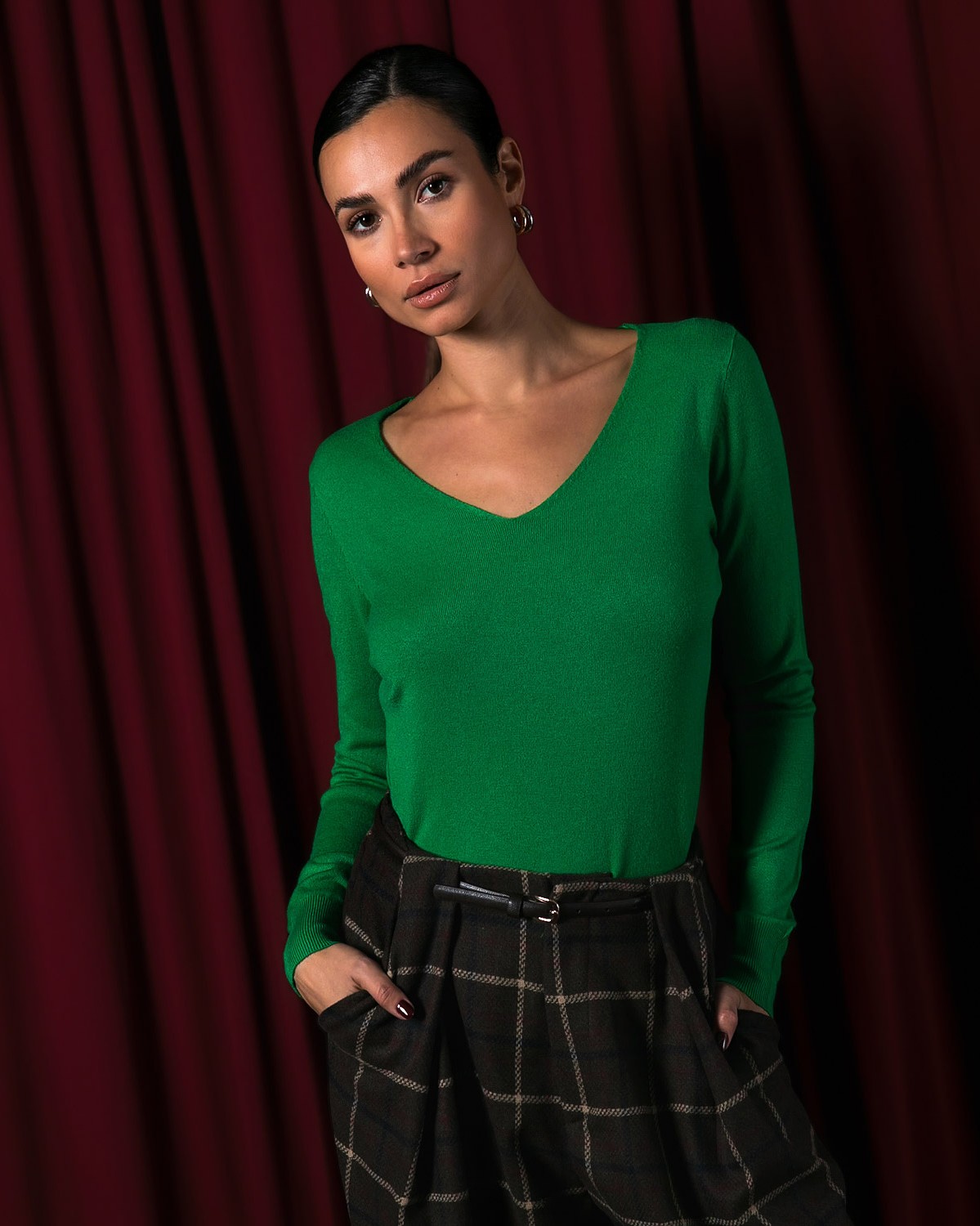 Μπλούζα ψιλό πλεκτό απαλή υφή με "V" Πράσινο 