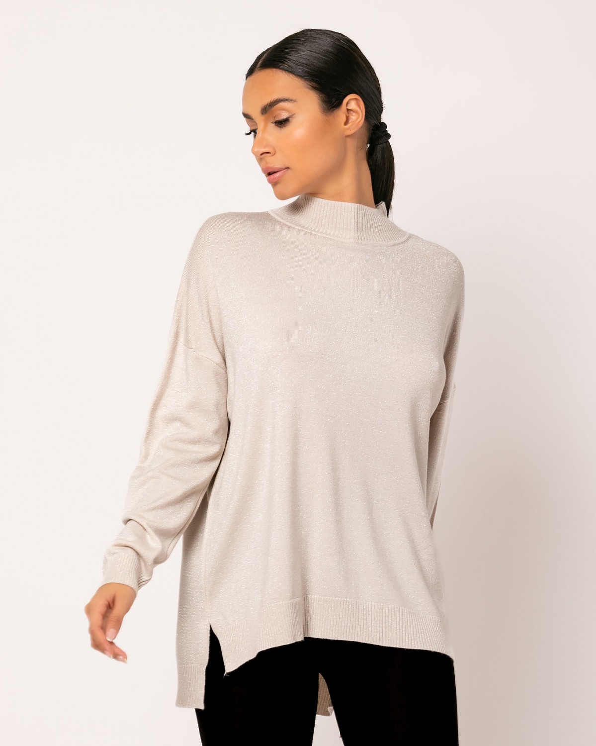 Μπλούζα ψιλό πλεκτό απαλή υφή λούρεξ με άνοιγμα στο πλάι Μπεζ 