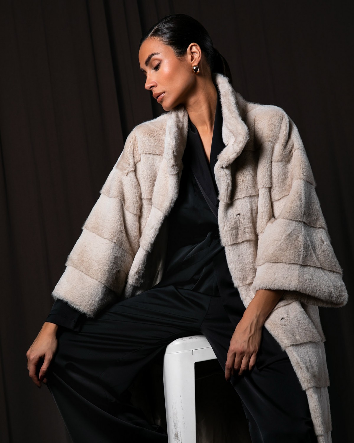 Γούνα midi με μανίκι 3/4 Cream