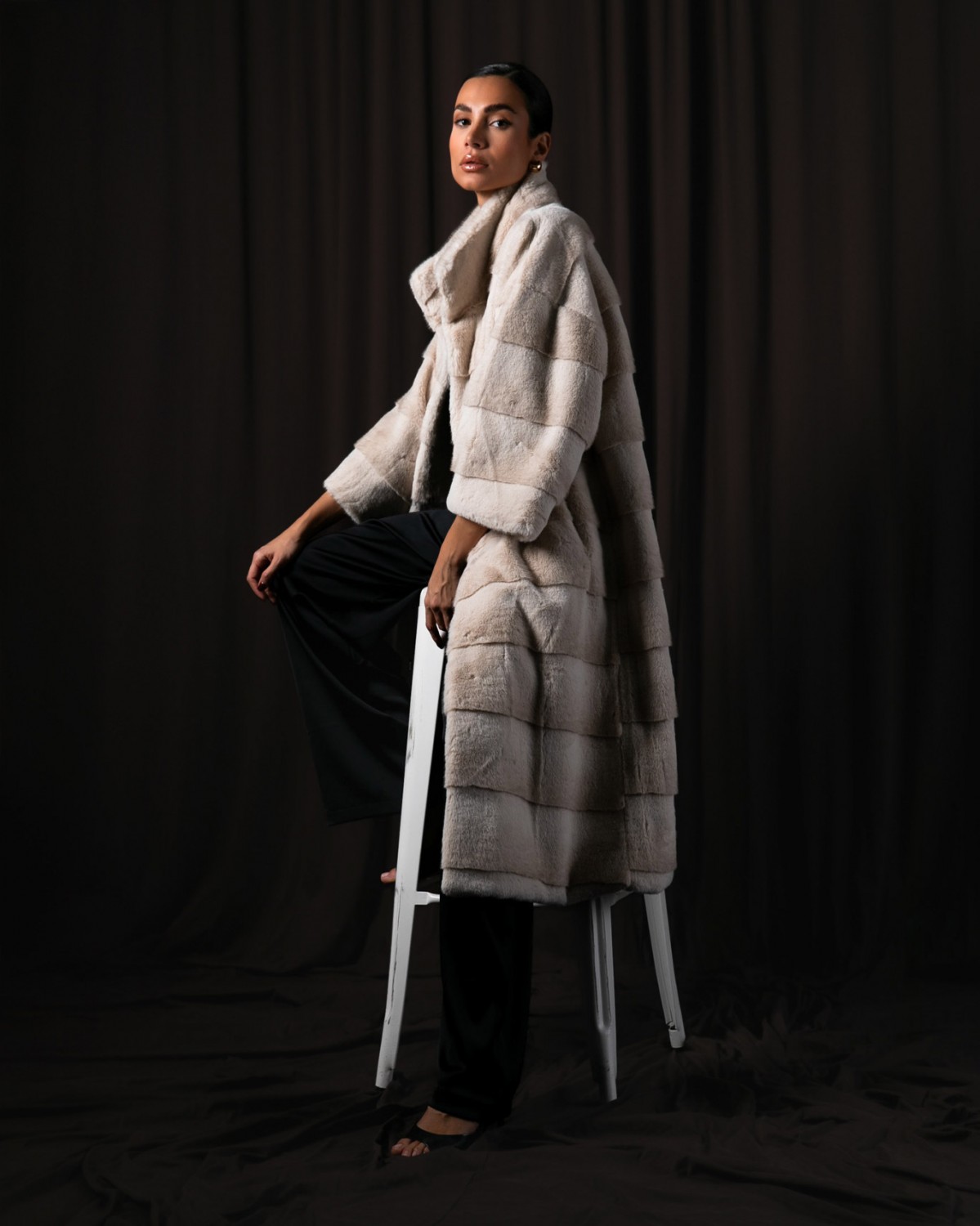 Γούνα midi με μανίκι 3/4 Cream