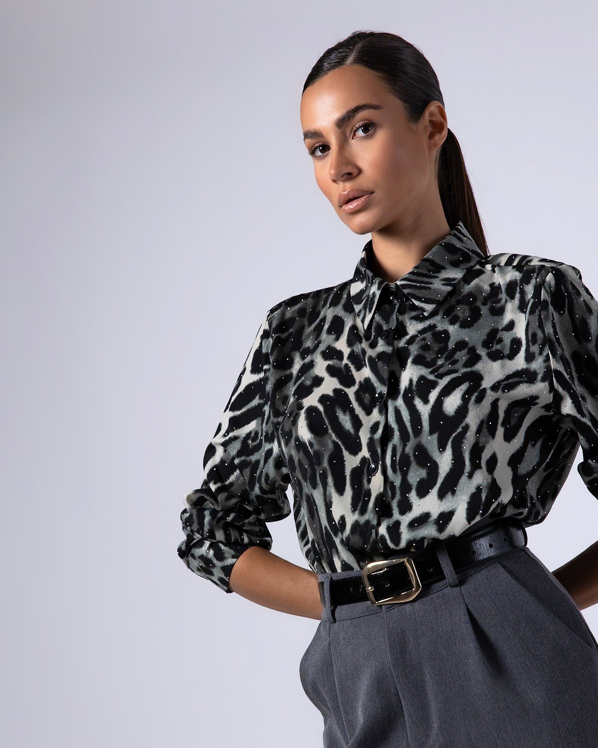 Πουκάμισο μακρυμάνικο leopar με strass Grey
