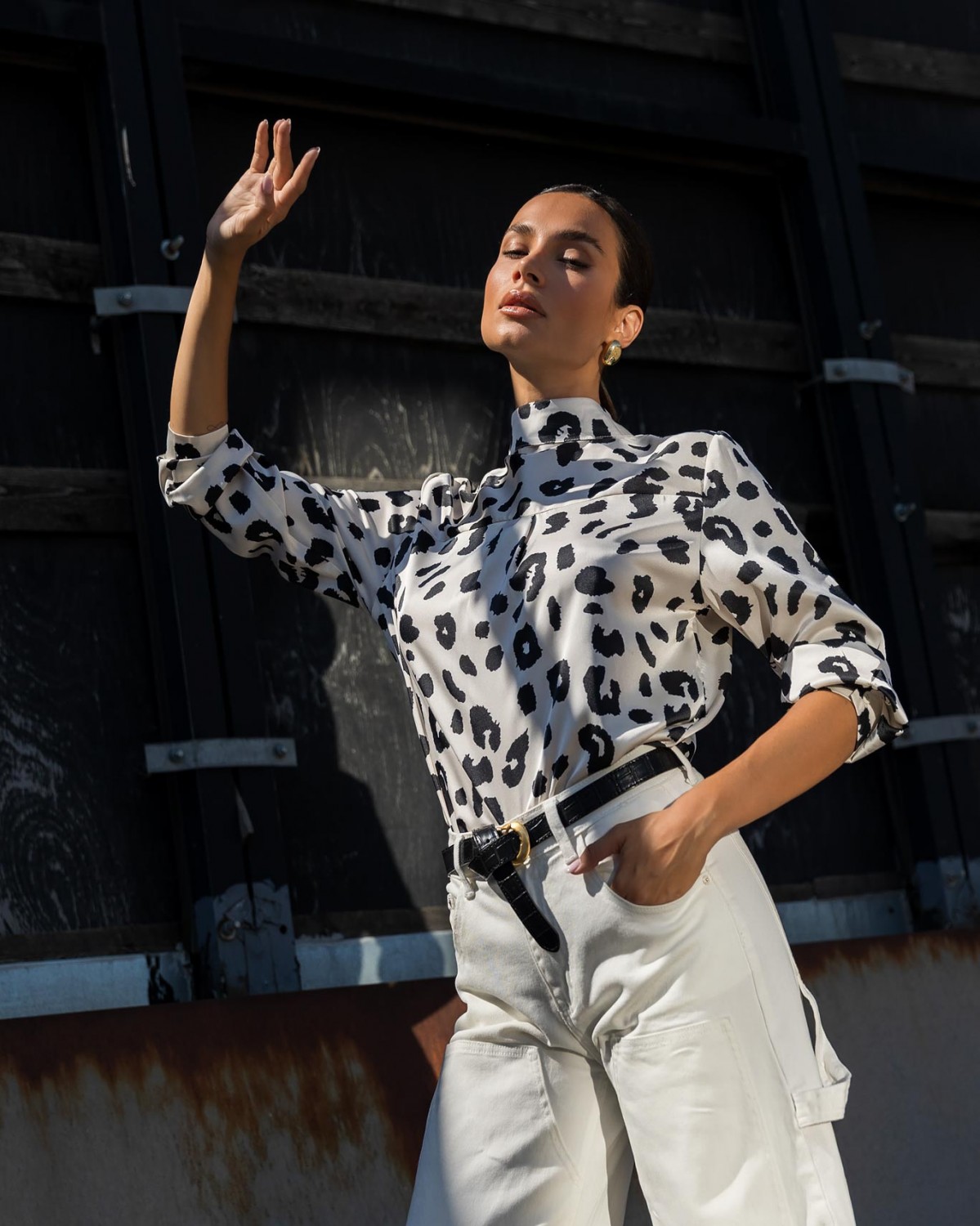 Πουκάμισο μακρυμάνικο σατέν animal print Off white