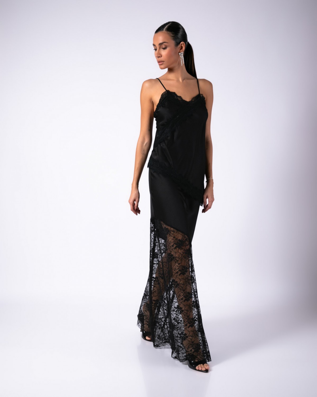 Φούστα maxi σατέν με δαντέλα Black